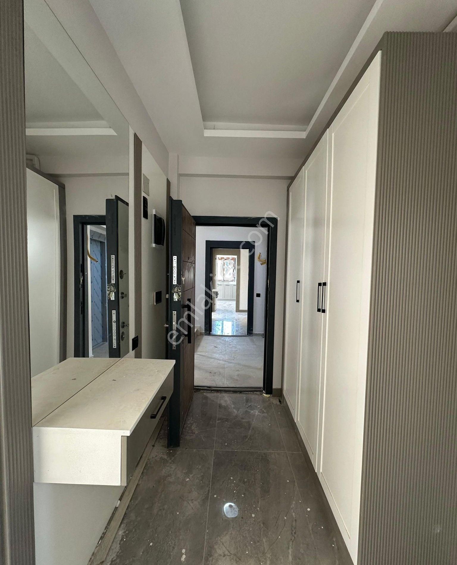 Karınca'dan Eski Mezitli'de İskanlı, Geniş Oturumlu Bu Fiyata Kaçmaz 3+1 Satılık!! - Görsel 15