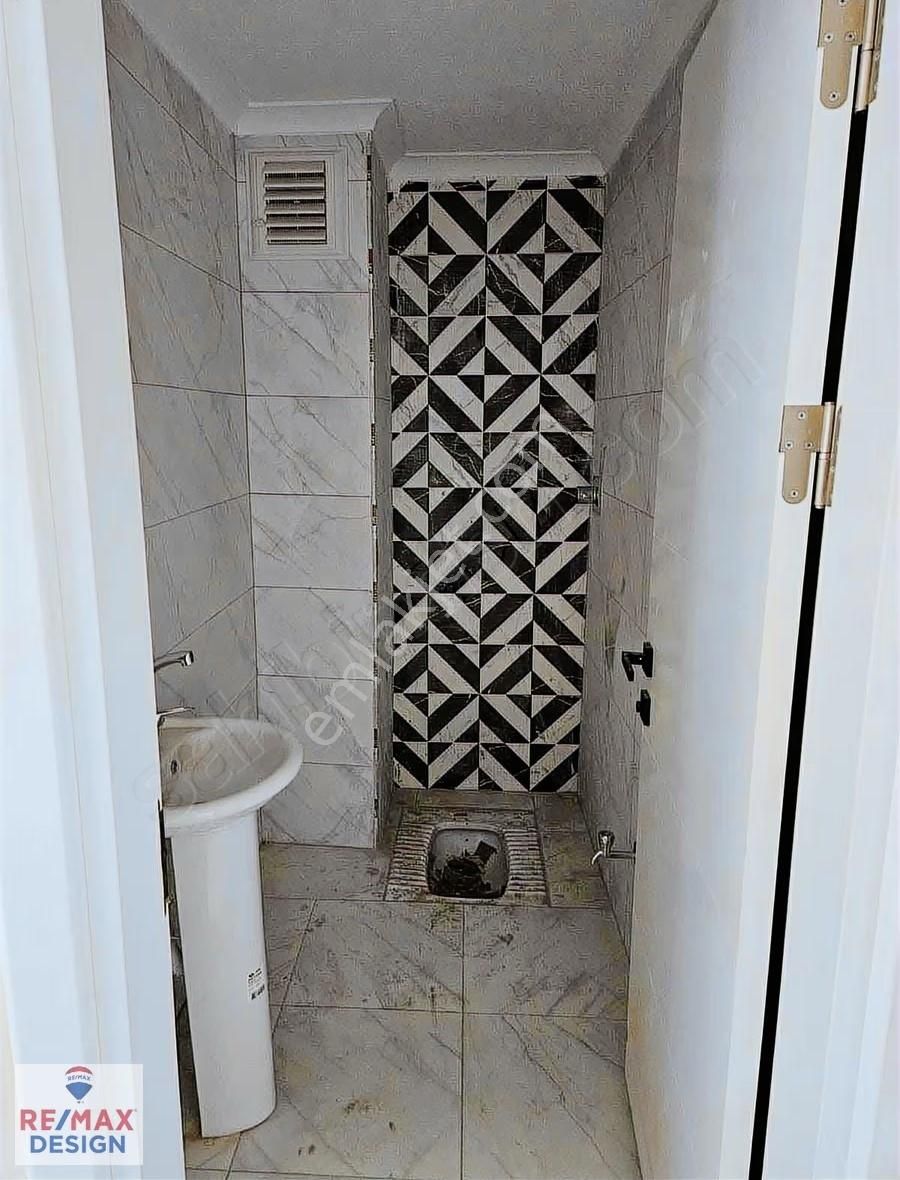 Remax Design Arifiyede Satılık 3+1 Daire - Görsel 2