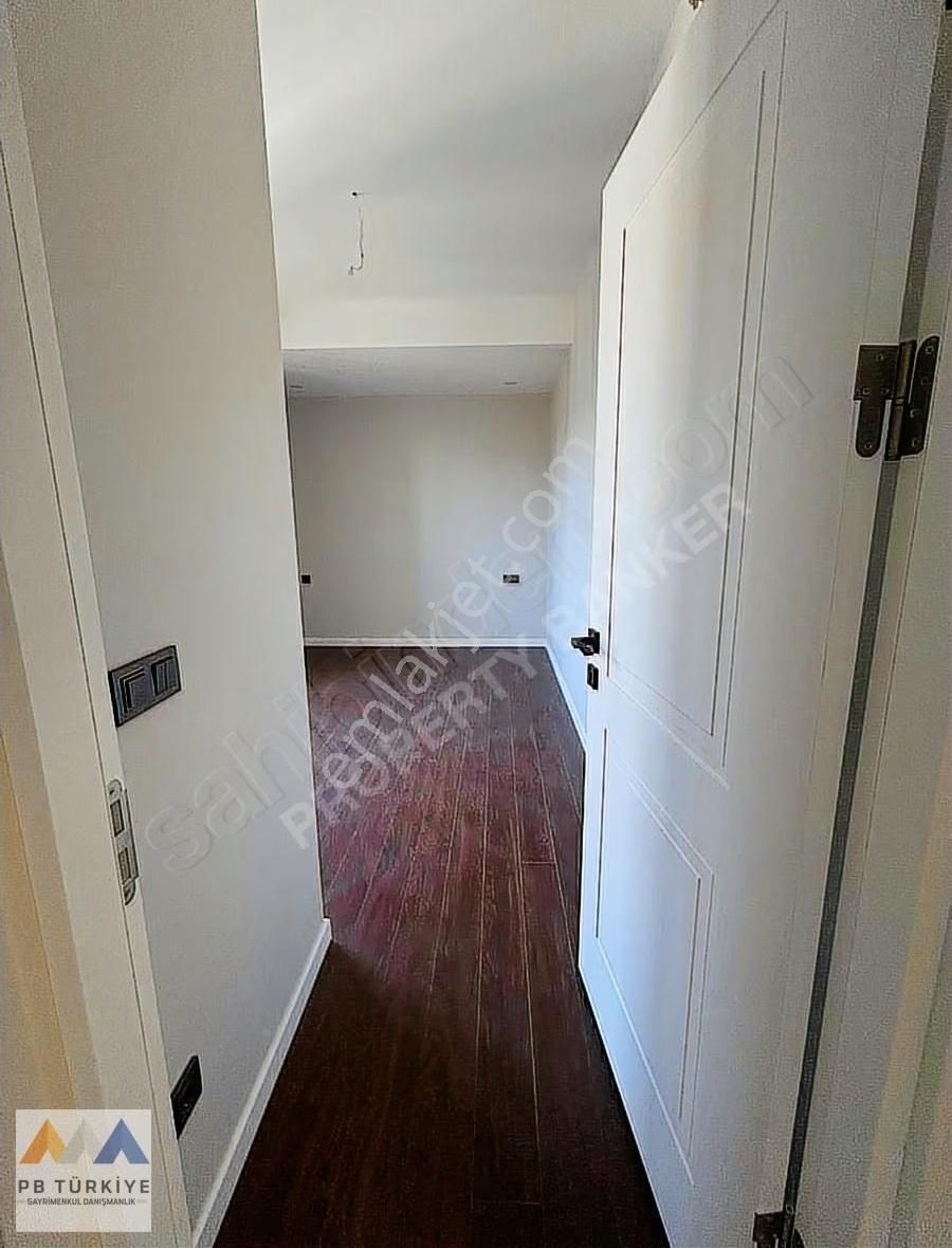Bostancı Çatalçeşme'de Nezih Sitede Sıfır Satılık 3+1 Daire - Görsel 9