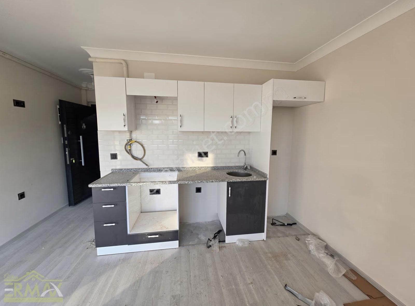 Ermax'dan Konaklar 1461 Evlerinde Satılık 1+1 Fırsat Daire - Görsel 10