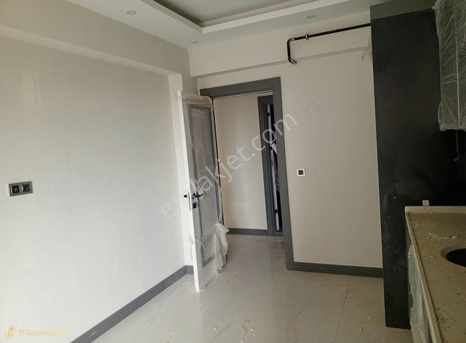 Çanakkale Merkez Karaçaörende Satılık 4+1 Daire - Görsel 11