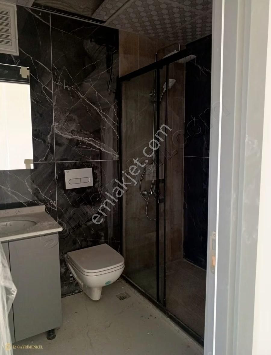 Çanakkale Merkez Karaçaörende Satılık 4+1 Daire - Görsel 10