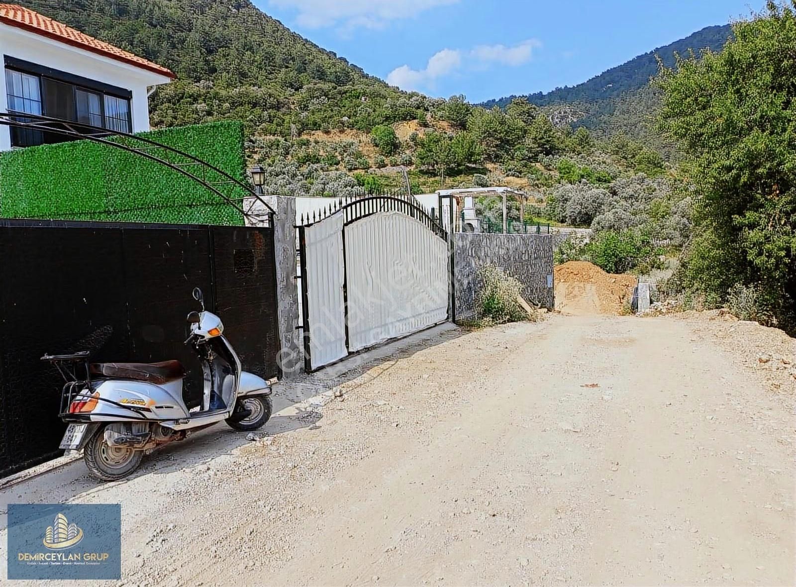 Fethiye İncirköyde Eşyalı Müstakil 3+1 Villa Kiralık - Görsel 25