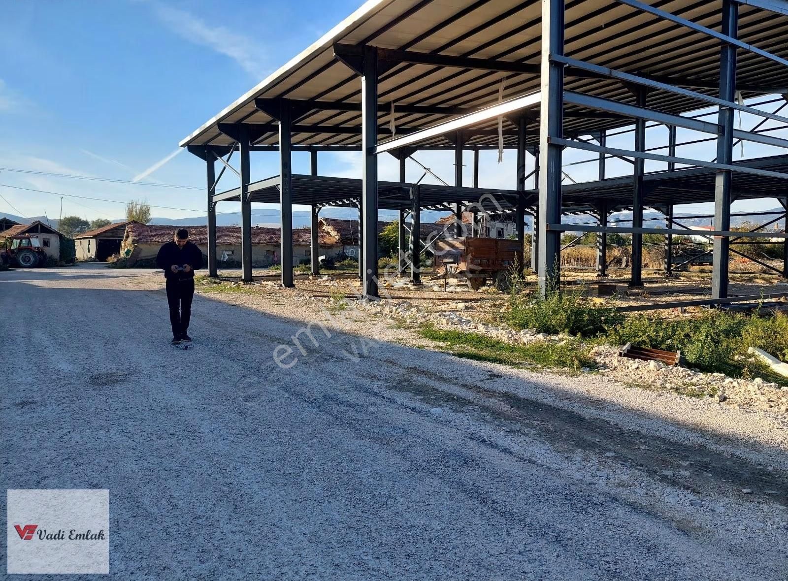 Vadi Emlak'tan Sanayi Bölgesinde Satılık Ticari İmarlı Arsa - Görsel 6