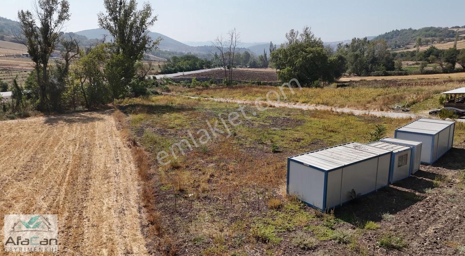 Balıkesir Gökköy Mah.de Elektrik, Su Ve Yolu Olan 3700m2 Bahçe!! - Görsel 2