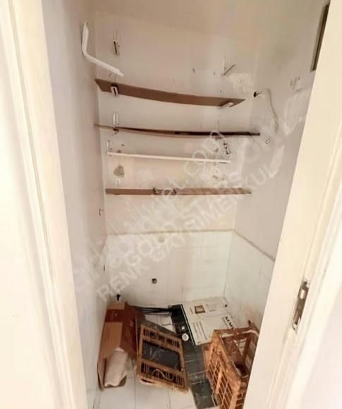 Alaybey Selçuk Yaşar İlköğretim Okulu Yakını 3+1 115 M2 Satılık