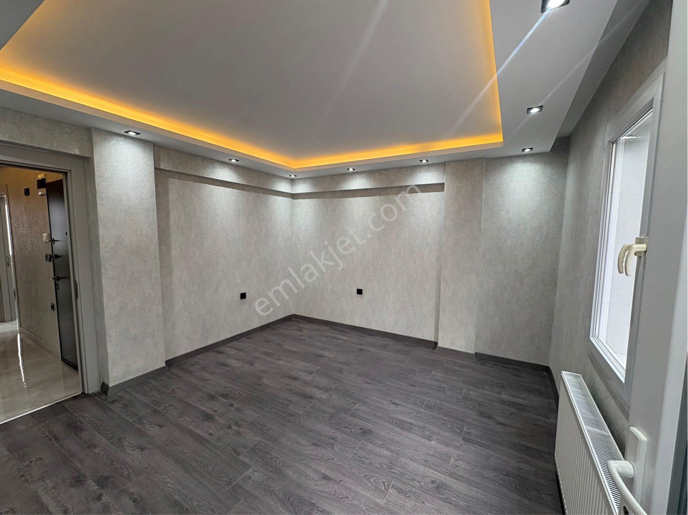 Turyaptan Balçova Merkezde Tamamen Yenilenmiş 3+1 Lüks Daire - Görsel 17