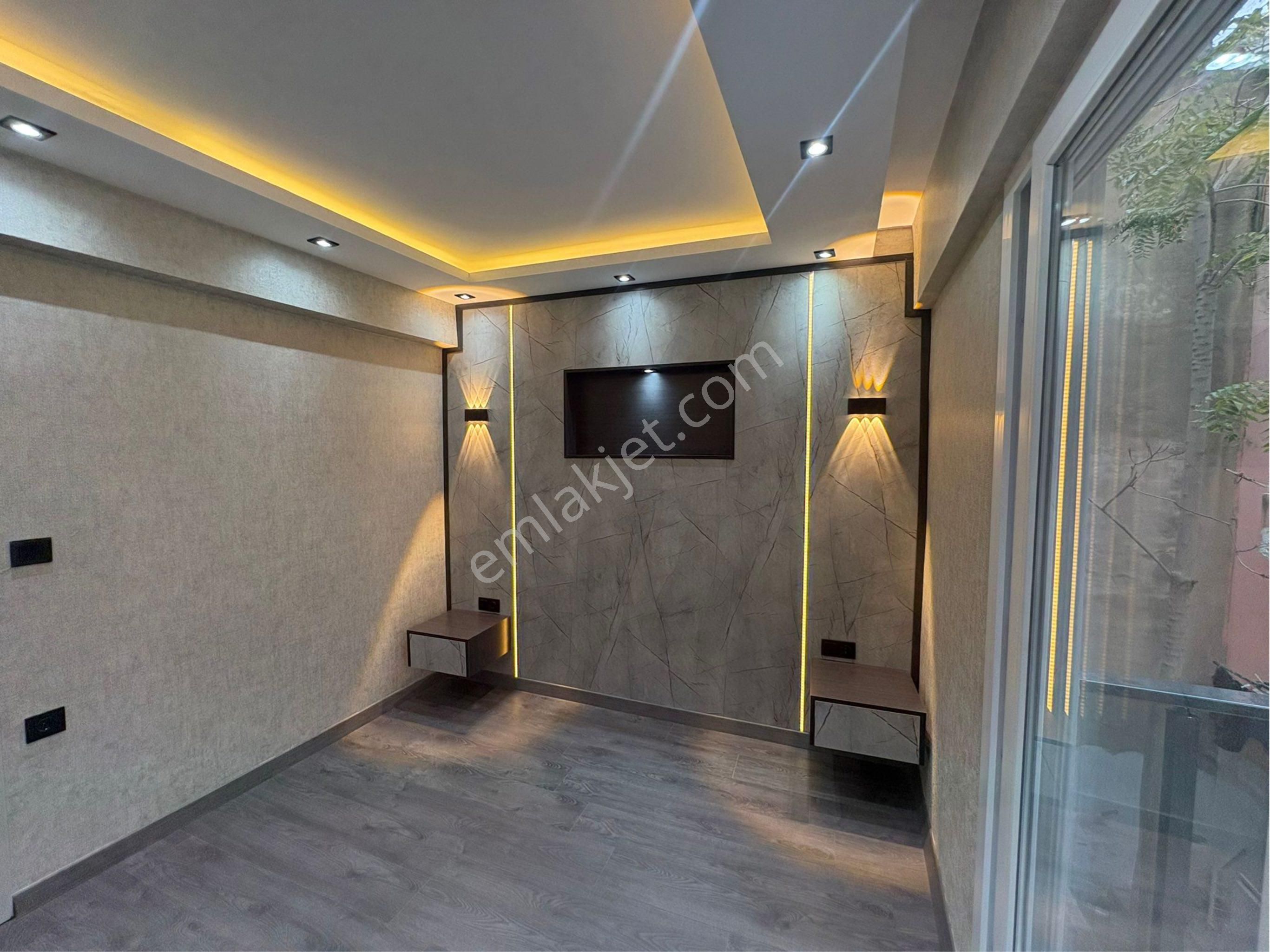 Turyaptan Balçova Merkezde Tamamen Yenilenmiş 3+1 Lüks Daire - Görsel 11