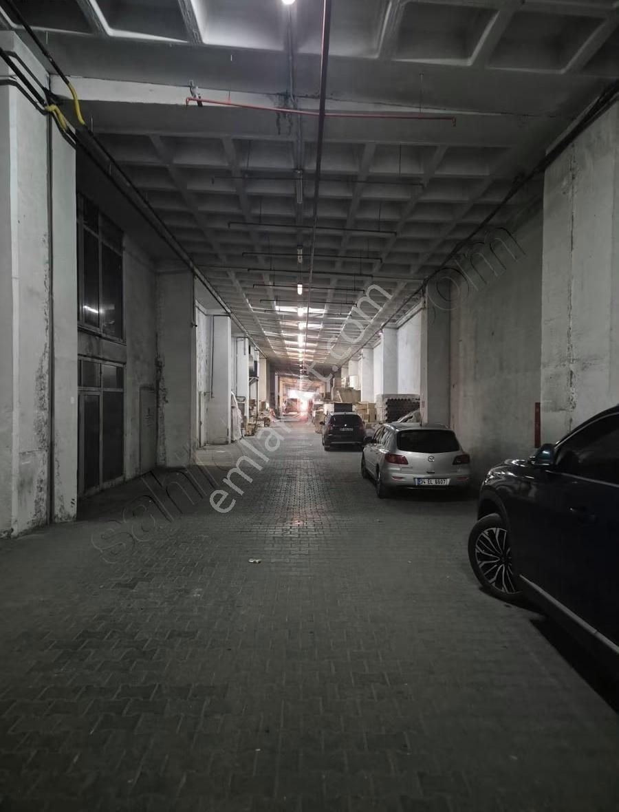 İkitelli Org. San.bölg 200 M² Depolama Ve İmalata Uygun İşyeri - Görsel 3