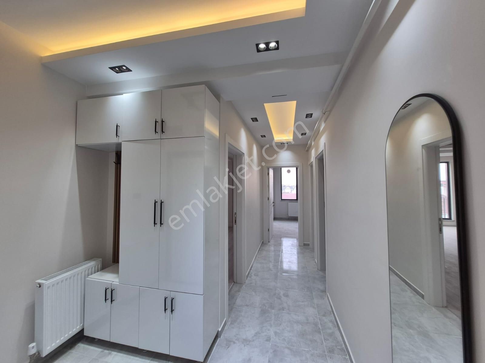 Bandırma 17 Eylül Atatürk Caddesi 2+1 Satılık Daire - Görsel 15