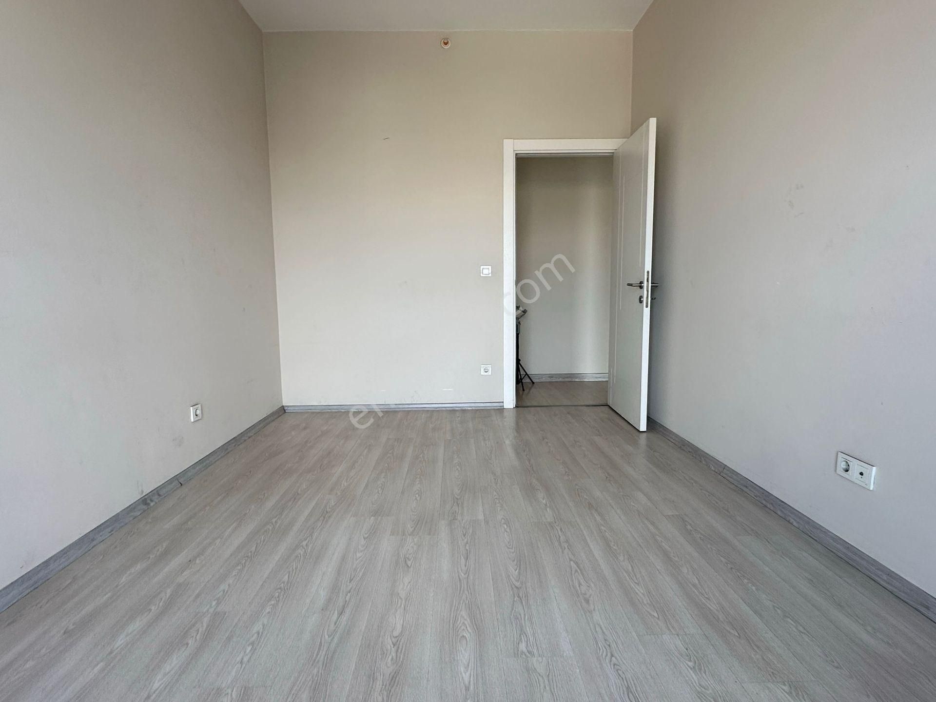 Mahmutbey Basınekspres Bölgesinde Ekspres 24 Satılık 2+1 Daire - Görsel 23