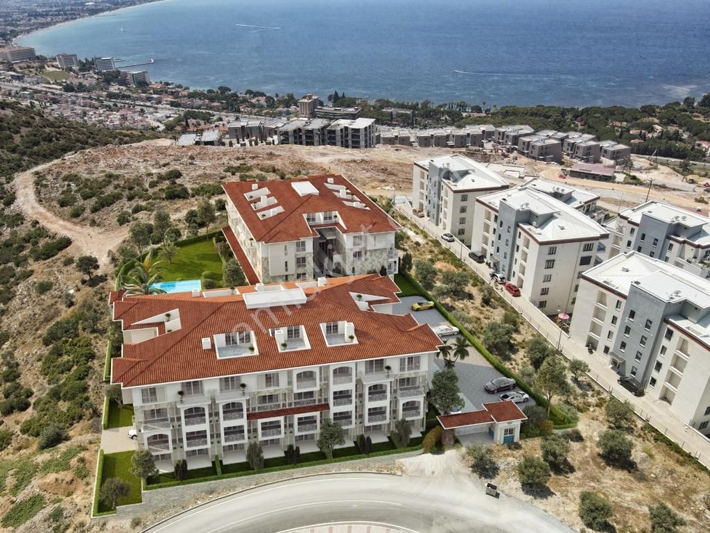 Olimpik Havuzlu, 7/24 Güvenlikli, Deniz Manzaralı Lüks Daireler | Kuşadası’nda Prestijli Yaşam! - Görsel 11