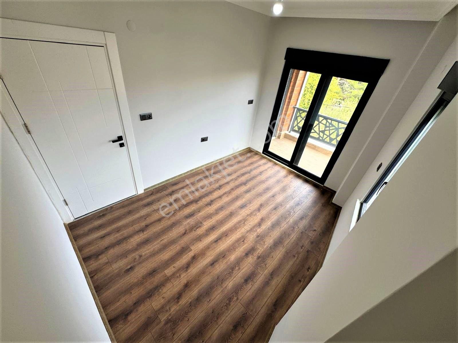 Alfa Gayrimenkul'den Akçay'da 200m2 60 M2 Bahçeli 4+1 Müstakil Villa - Görsel 11