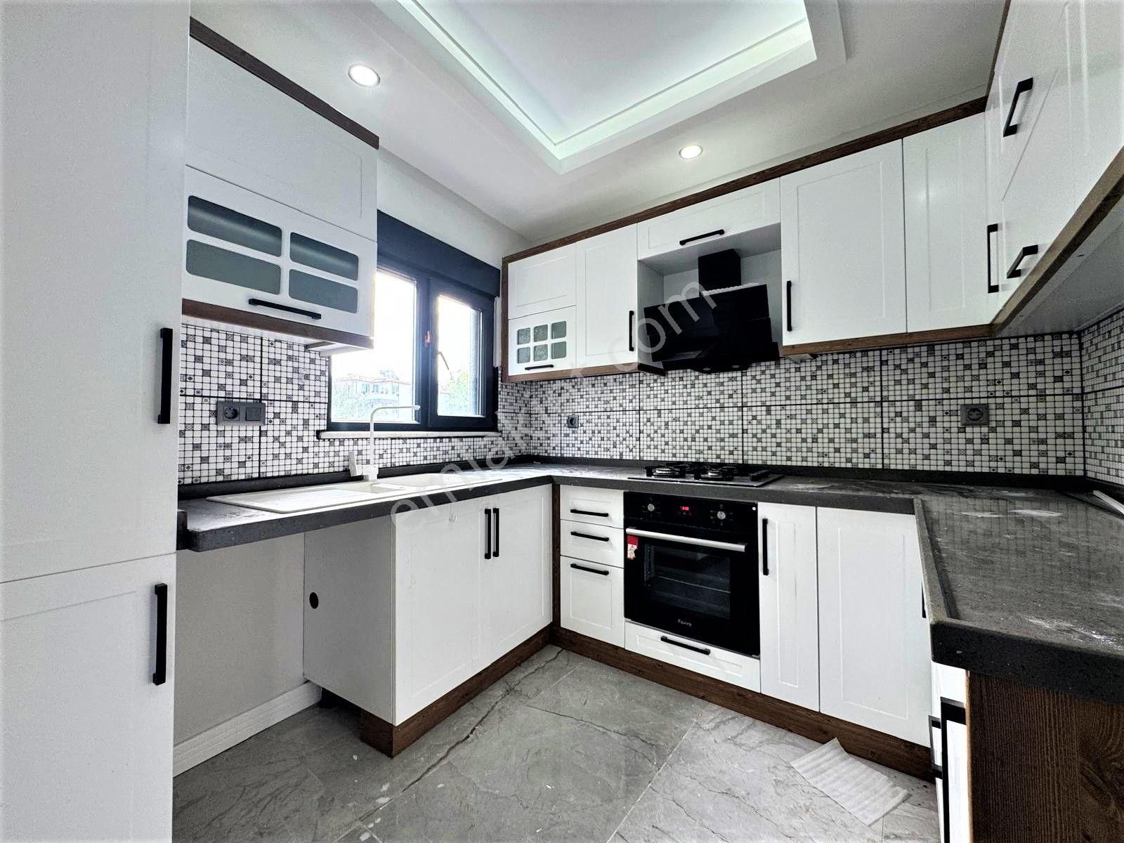 Alfa Gayrimenkul'den Akçay'da 200m2 60 M2 Bahçeli 4+1 Müstakil Villa - Görsel 5