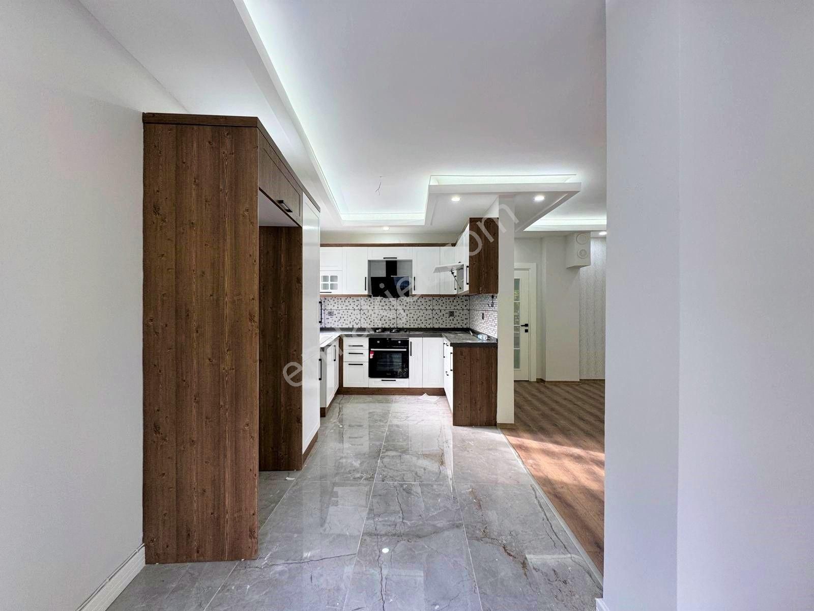 Alfa Gayrimenkul'den Akçay'da 200m2 60 M2 Bahçeli 4+1 Müstakil Villa - Görsel 2