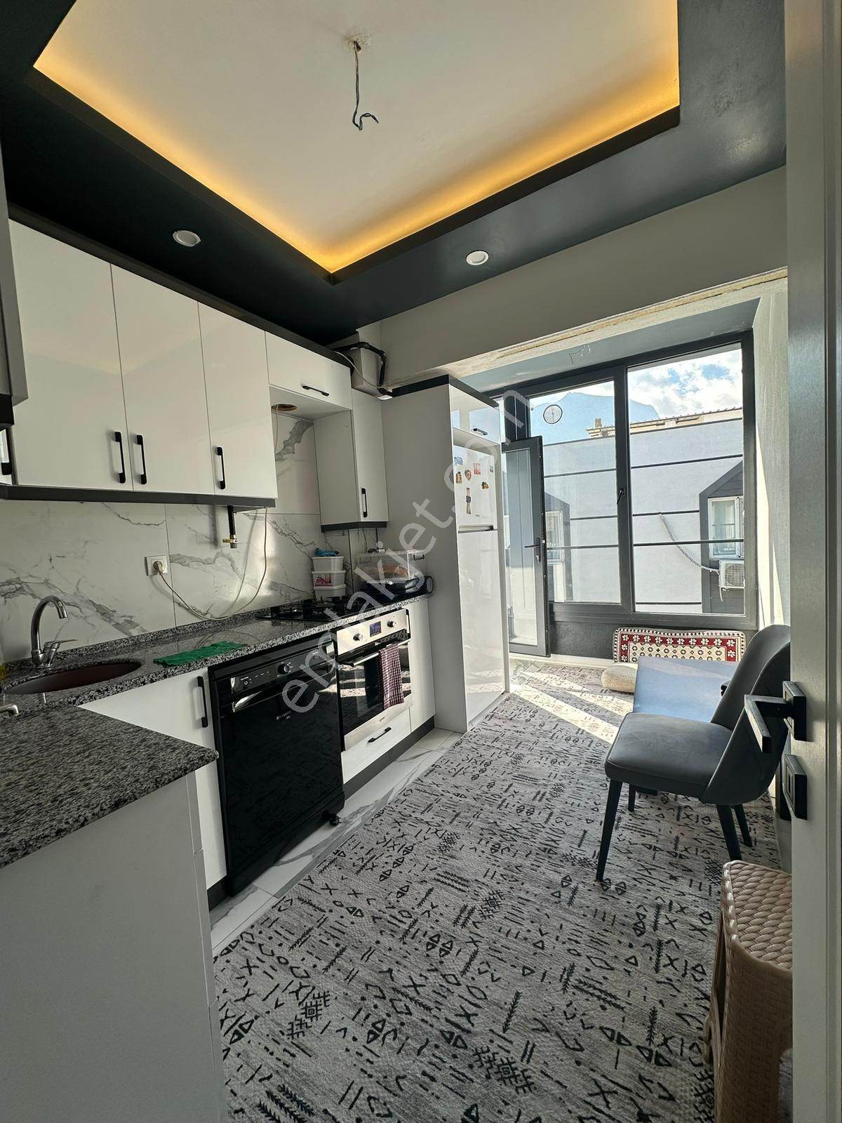 🏡ahmet Bedevi Mahallesi 🏡 ✅2+1 90 M2 3 Katlının 3 Katı ❇️kapalı Mutfak - Görsel 3