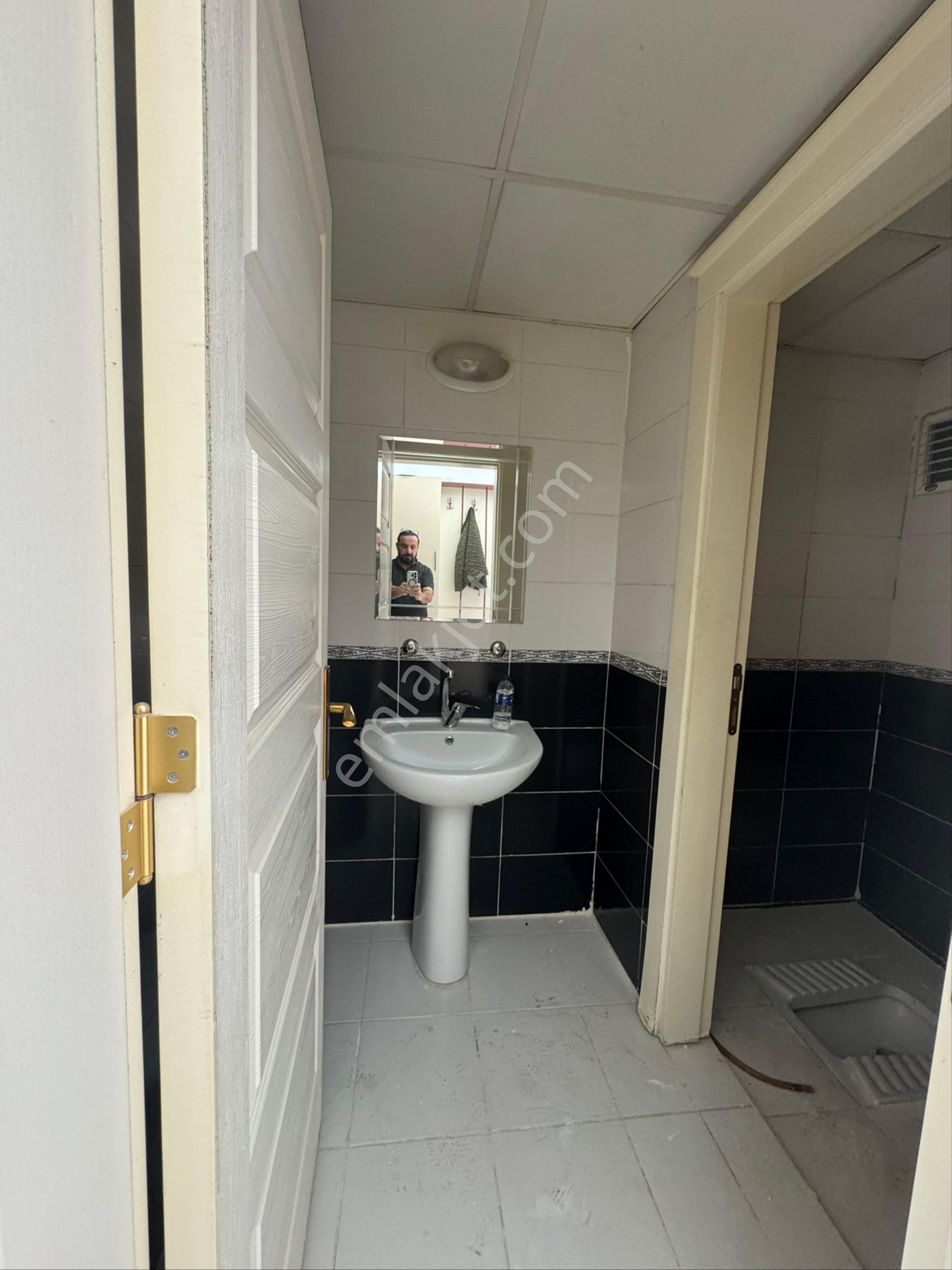 G.antep Akkent Mah Merkezinde Arkat Bakımlı 3+1 Satlık Daire - Görsel 17