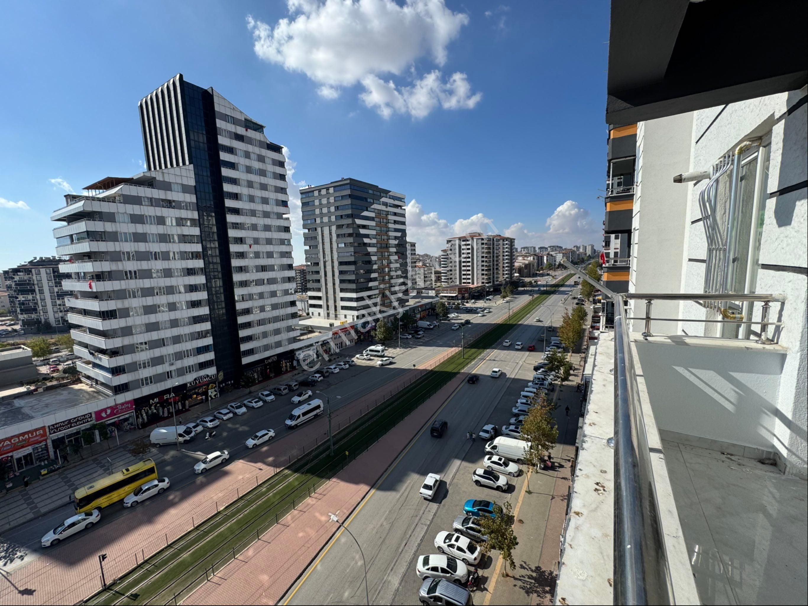 G.antep Akkent Mah Merkezinde Arkat Bakımlı 3+1 Satlık Daire - Görsel 30