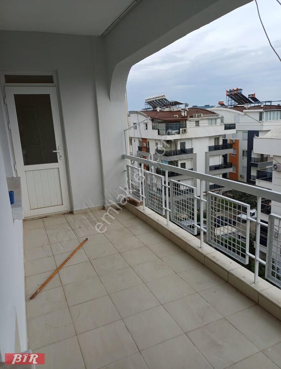 Kiralık Daire 3+1 Çok Geniş Etiler Muratpaşa Antalya - Görsel 13