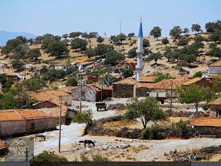 Bergama Paşaköyde Satılık Köy Evi