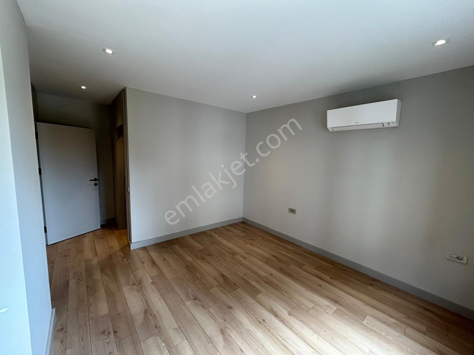 Uncalı’da Modern Site İçinde 2+1, Havuzlu Ve Tüm Sosyal İmkanlı Daire! - Görsel 9