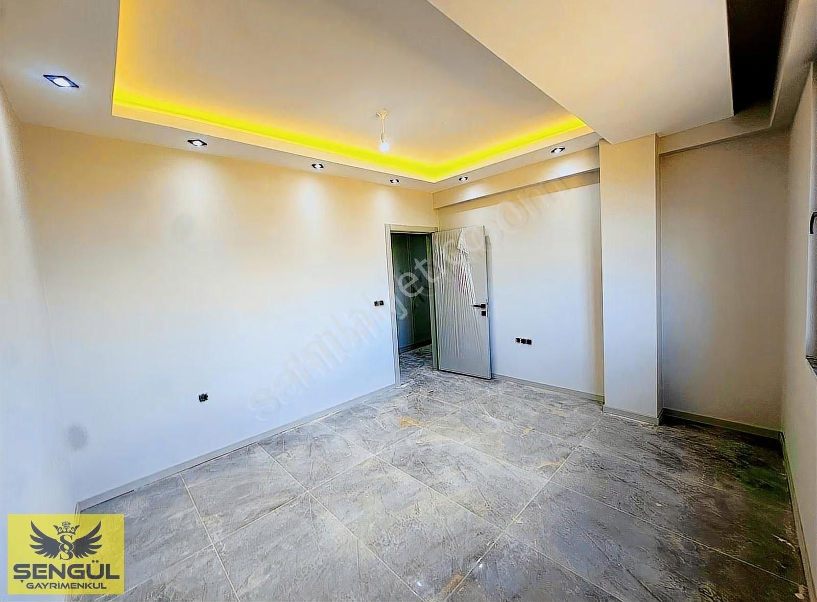 Şengül Gayrimenkul'den Yenişafakta Satılık 3+1 Daireler - Görsel 6