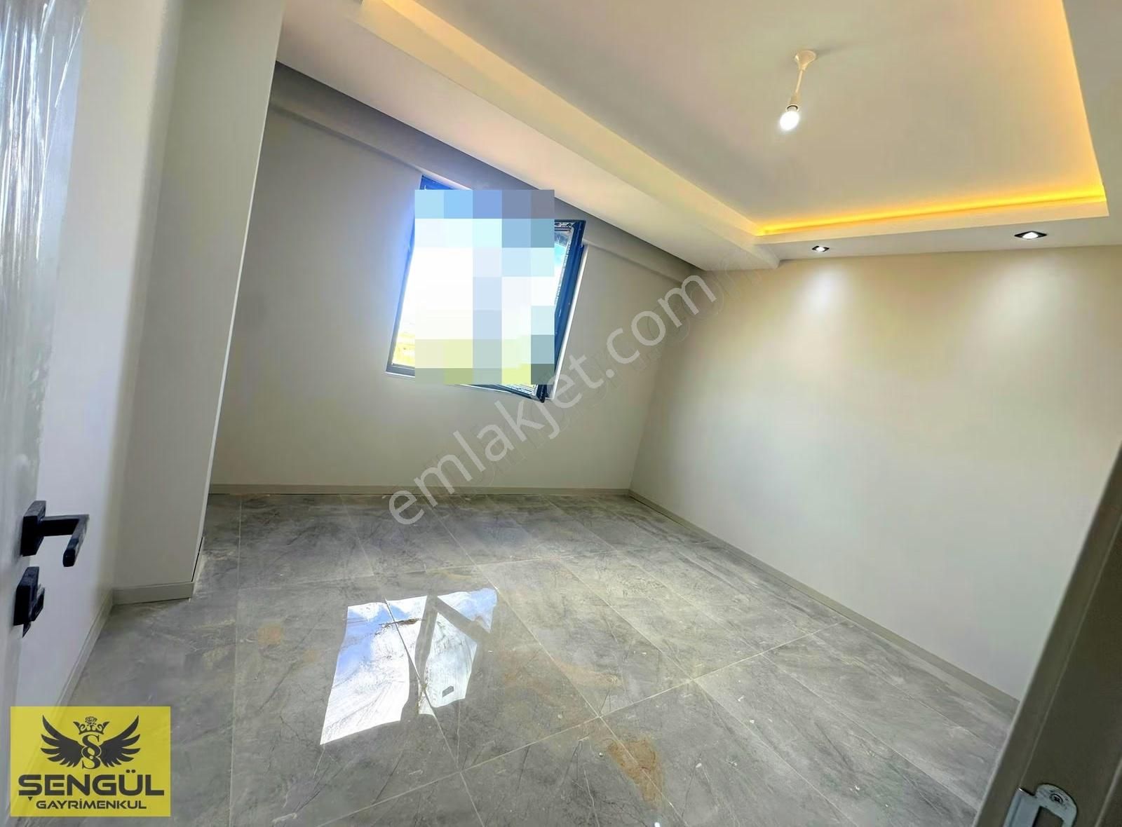 Şengül Gayrimenkul'den Yenişafakta Satılık 3+1 Daireler - Görsel 9