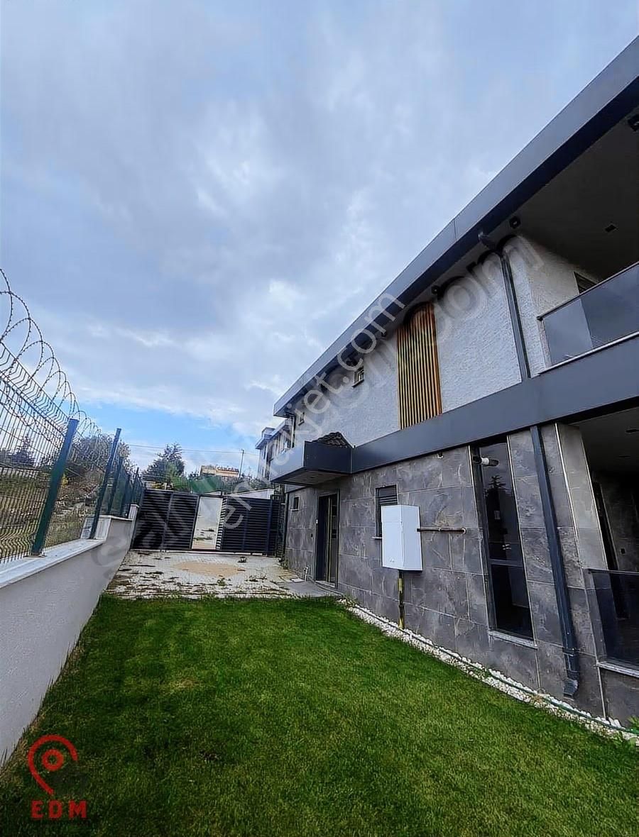 Silivri Ortaköy'de Müstakil Havuzlu Satılık Villa - Görsel 9