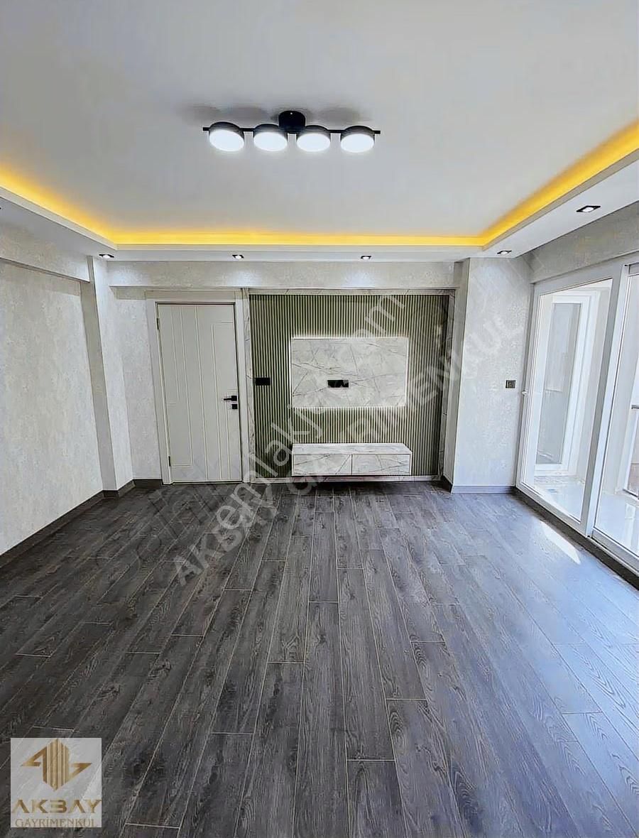 Akbay Gayrimenkul'den Masrafsız Ara Kat Full Tadilatlı 3+1 Daire - Görsel 25