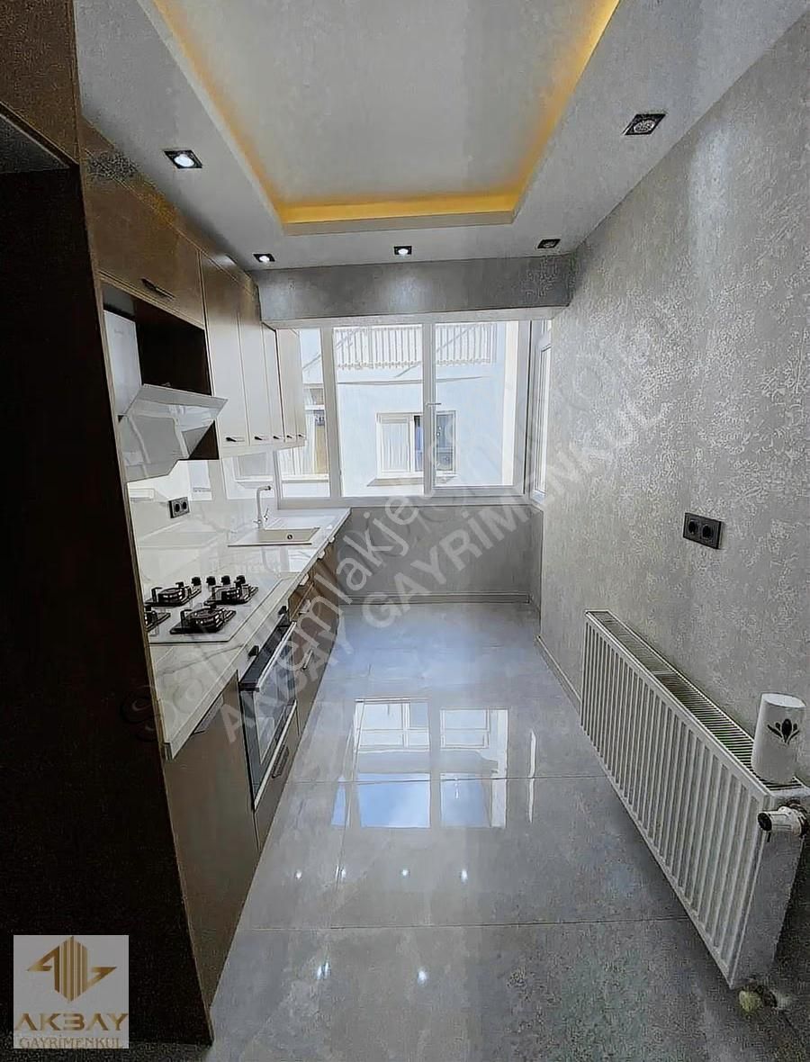 Akbay Gayrimenkul'den Masrafsız Ara Kat Full Tadilatlı 3+1 Daire - Görsel 28