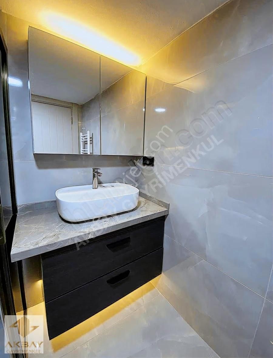 Akbay Gayrimenkul'den Masrafsız Ara Kat Full Tadilatlı 3+1 Daire - Görsel 35
