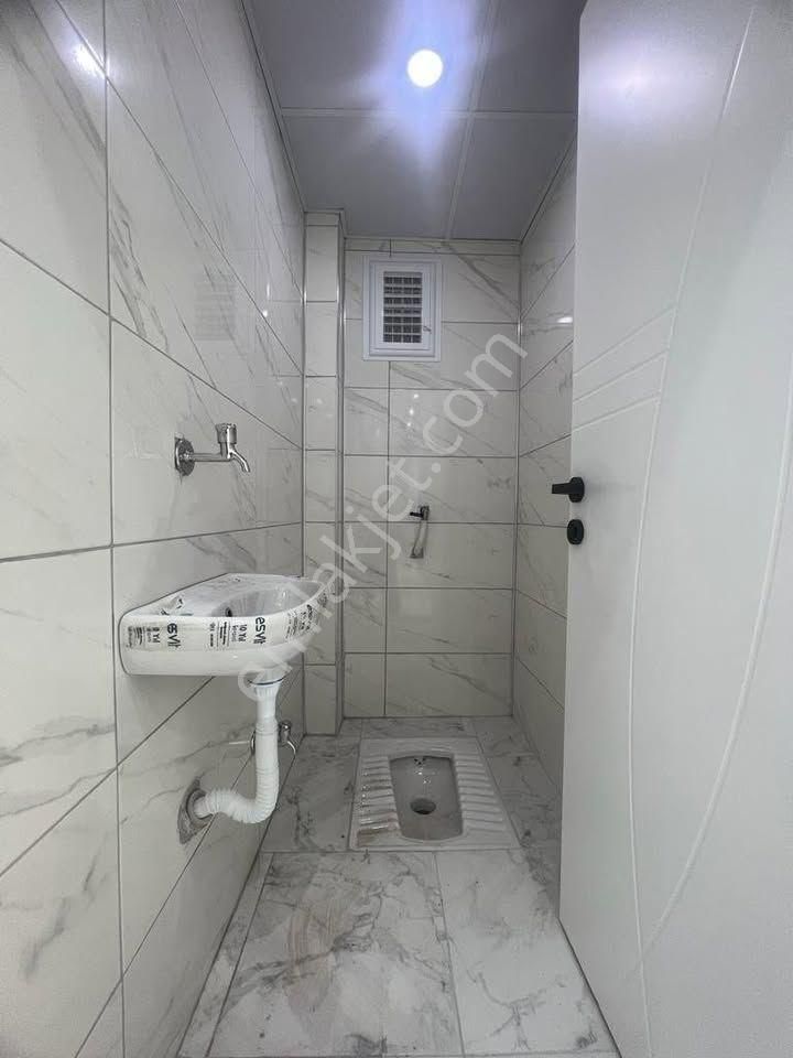 Beylikdüzü'nde Metrobüse Yürüme Mesafesinde 2+1 Fırsat Dairesi - Görsel 11