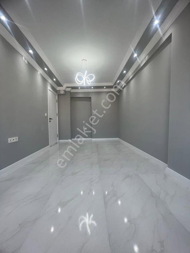 Beylikdüzü'nde Metrobüse Yürüme Mesafesinde 2+1 Fırsat Dairesi - Görsel 19