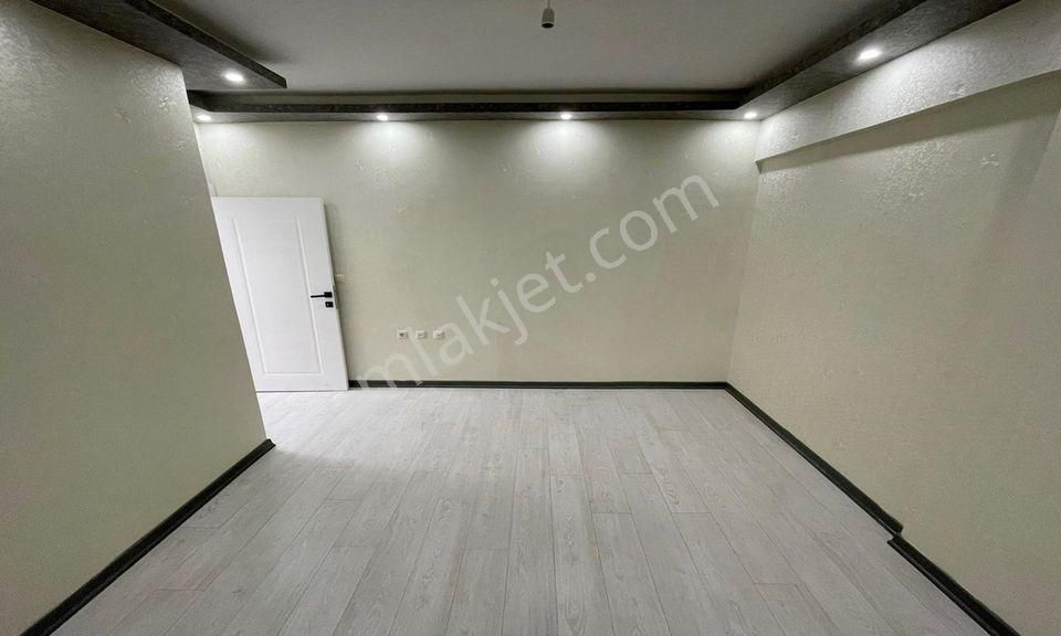 Beylikdüzü'nde Bölgenin Geniş M2'li Kasım Ayına Özel 3+1 Daire - Görsel 17