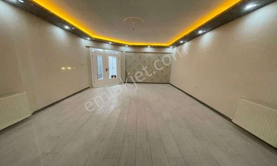 Beylikdüzü'nde Bölgenin Geniş M2'li Kasım Ayına Özel 3+1 Daire - Görsel 19