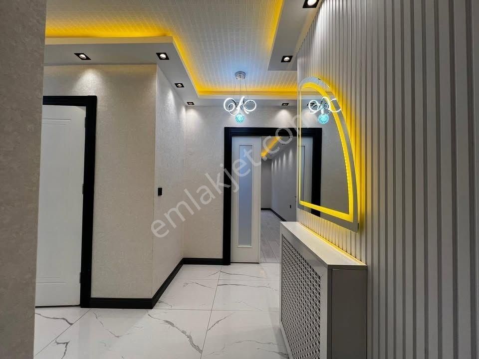 Beylikdüzü Medilife Hastane Arkasında 3+1 Lüx Tasarımlı Dairemiz - Görsel 17