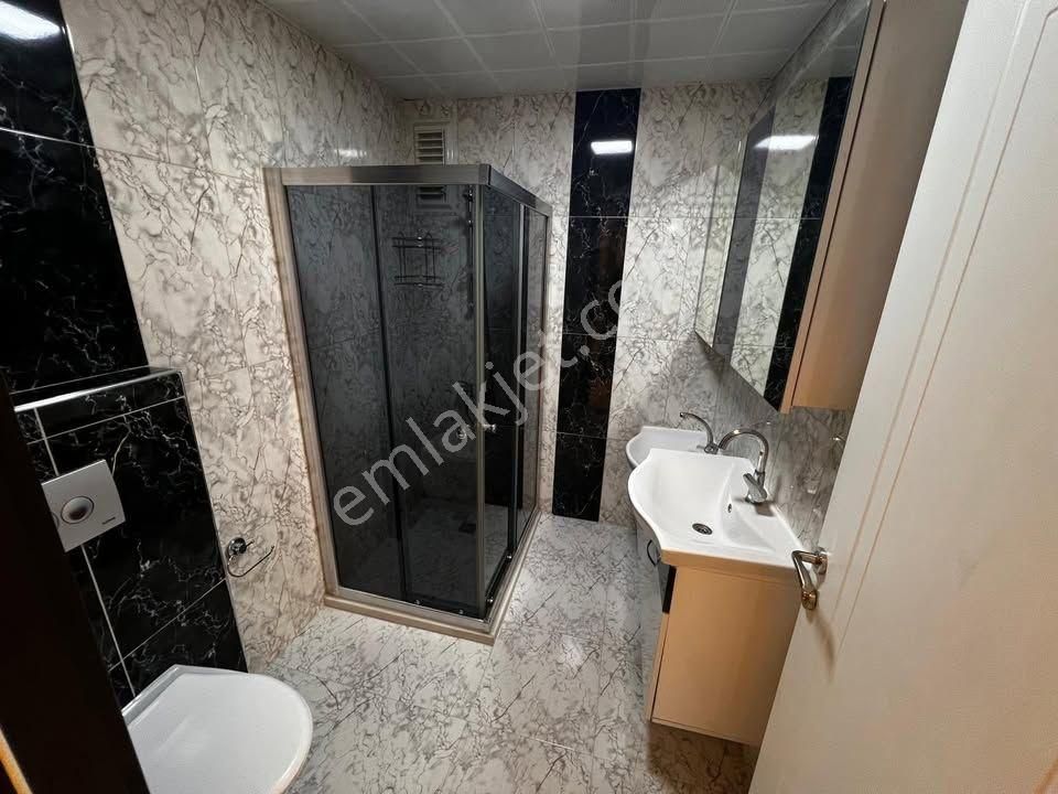 Beylikdüzü Medilife Hastane Arkasında 3+1 Lüx Tasarımlı Dairemiz - Görsel 15