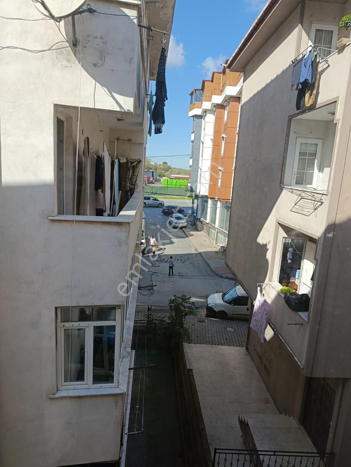 Güneyden Sultan Gazide 1+1.80 M2 Arsa Hisseli Tapulu Balkonlu Daire - Görsel 2