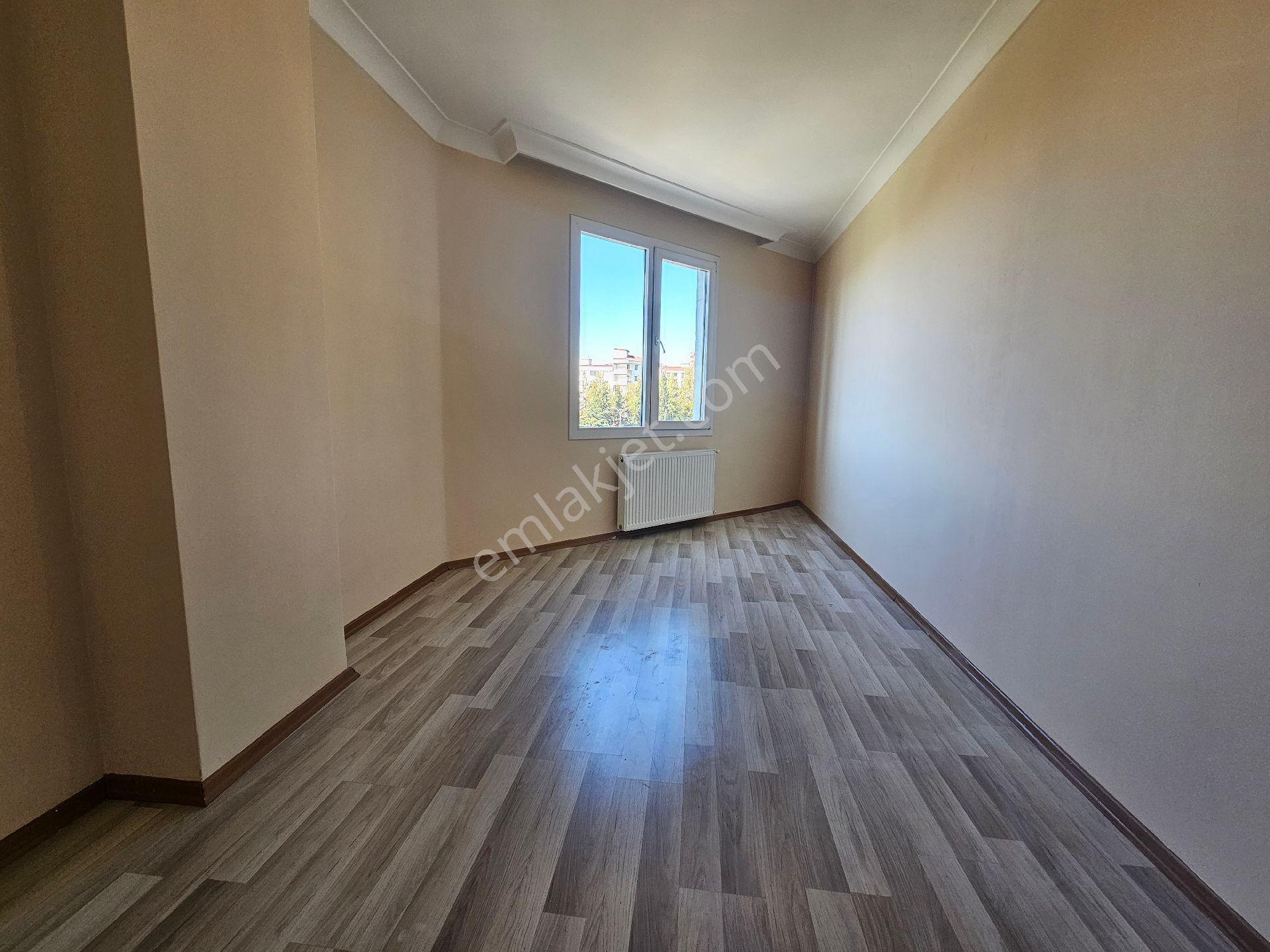 Zafer Mahallesi Satılık 2+1 Manzaralı Daire - Görsel 14