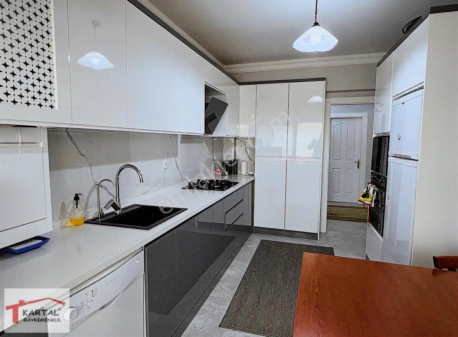 Kartal'dan Mücevher Kent Sitesinde Full Yapılı Güvenlikli 3+1 - Görsel 23