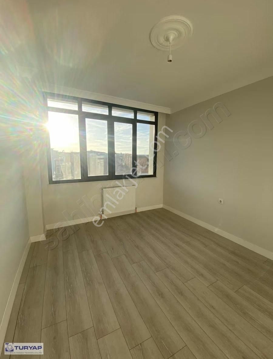 Caddeüstü 5+1 Süper Lüks Daire - Görsel 16