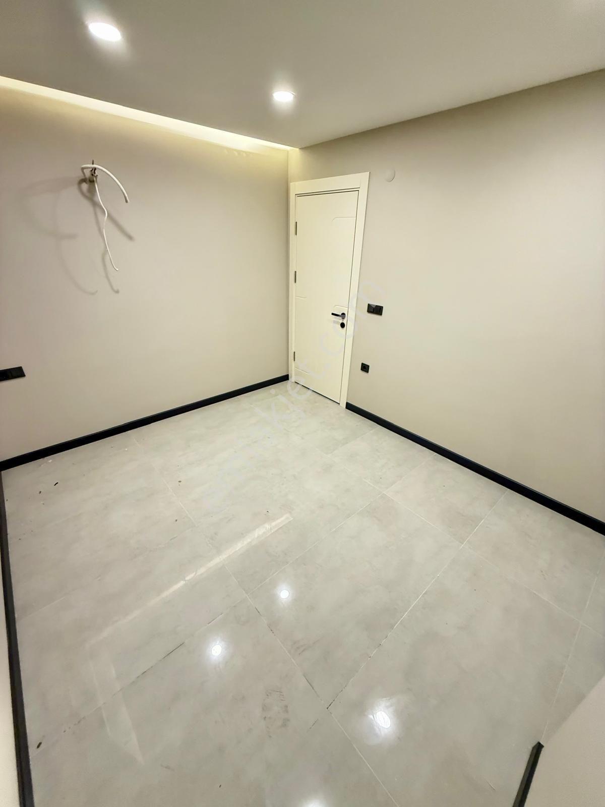 Kuşadası Soğucak’ta Satılık Sıfır  Lüks 4+2 Villa - Görsel 18