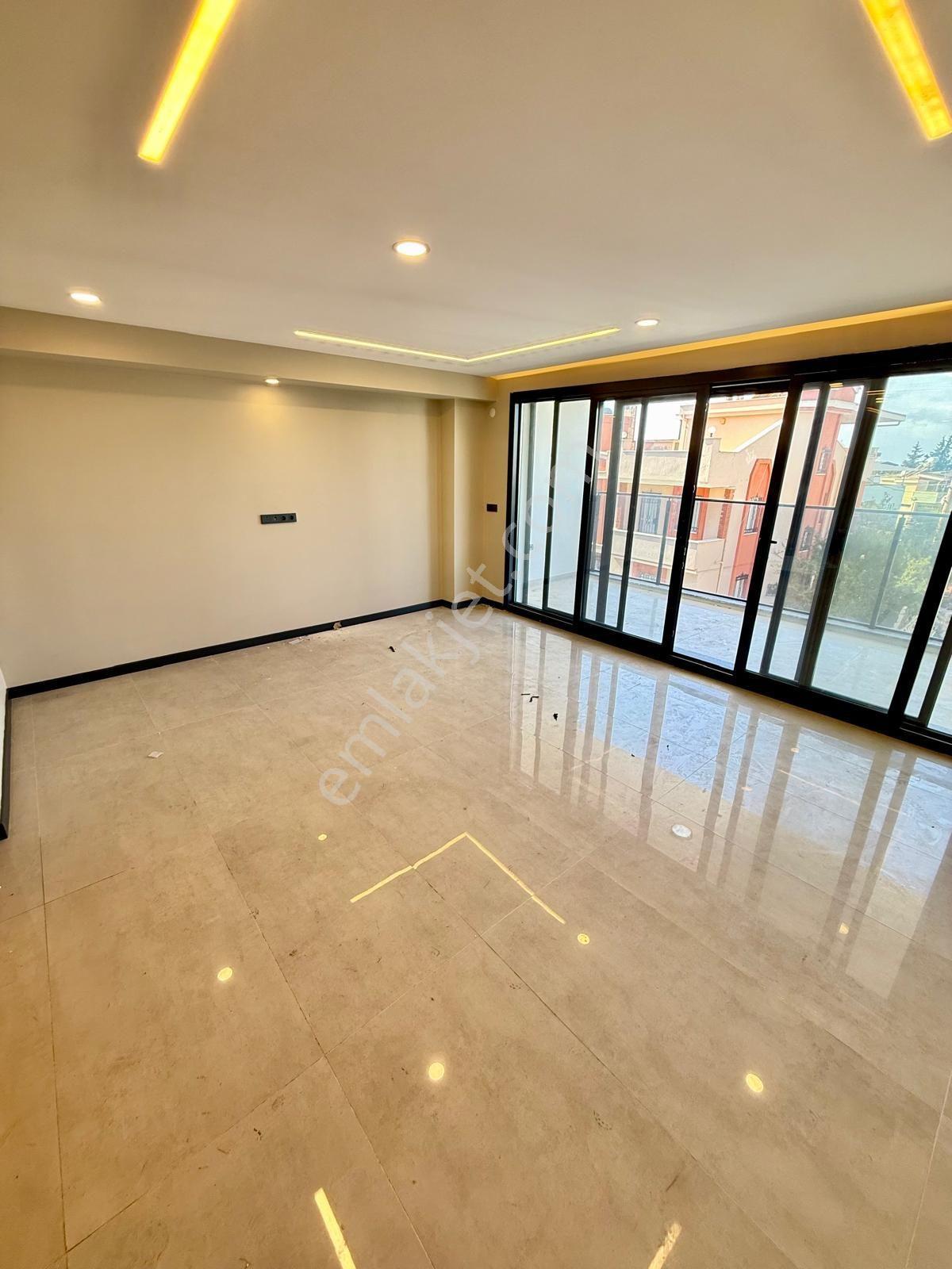 Kuşadası Soğucak’ta Satılık Sıfır  Lüks 4+2 Villa - Görsel 25