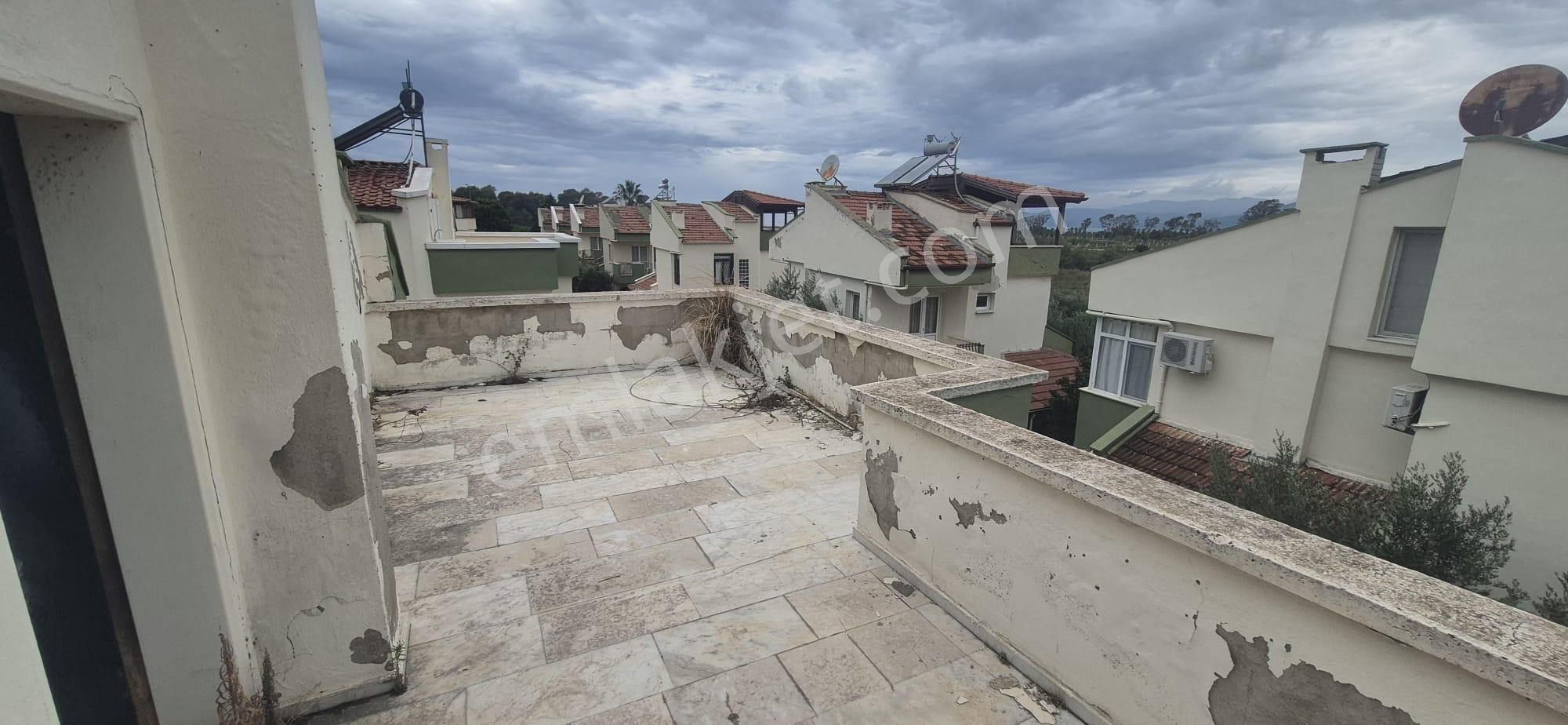 İzmir Selçuk'ta Pamucak Sahiline Yürüme Mesafesınde Pamucak Port Sitesinde Müstakil Villa - Görsel 19