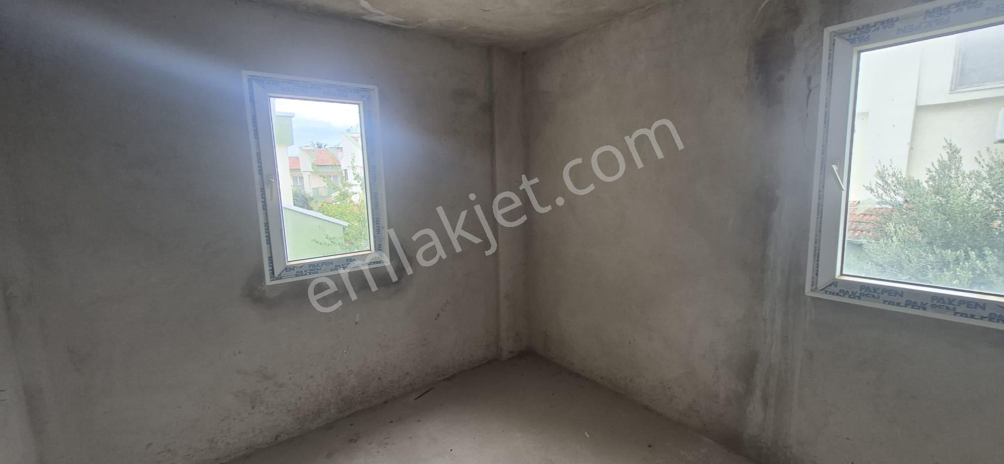 İzmir Selçuk'ta Pamucak Sahiline Yürüme Mesafesınde Pamucak Port Sitesinde Müstakil Villa - Görsel 7