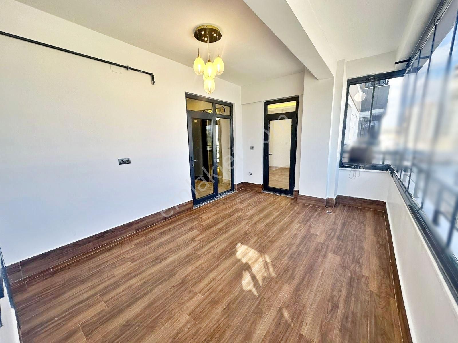 Göktürk'te Kat Ve Cephe Seçenekli Sıfır Ultra Lüx 2+1 Daire - Görsel 6