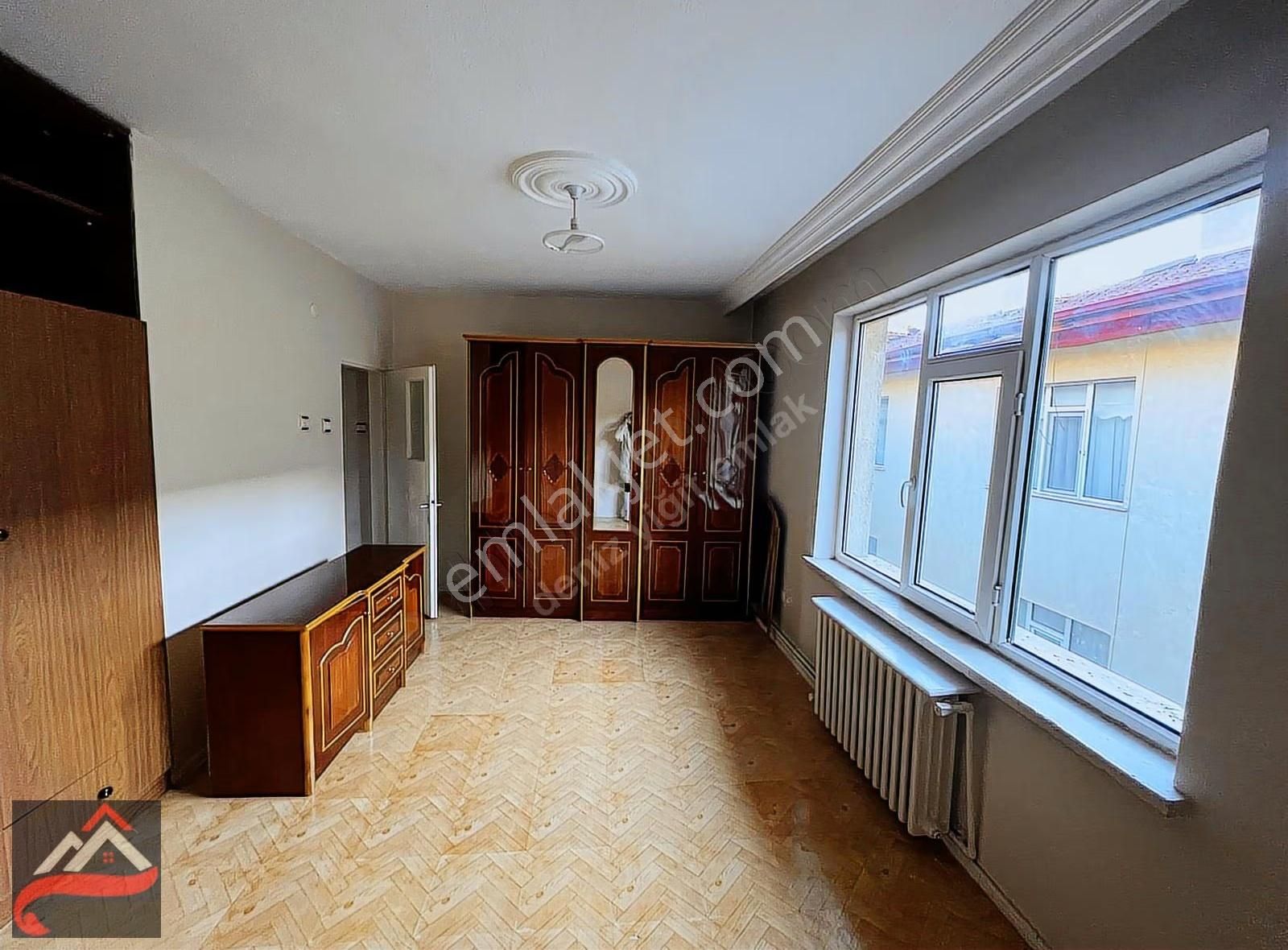 Deniz Yiğit'ten Şehrin Kalbinde Satılık 2+1 Bakımlı Daire - Görsel 11