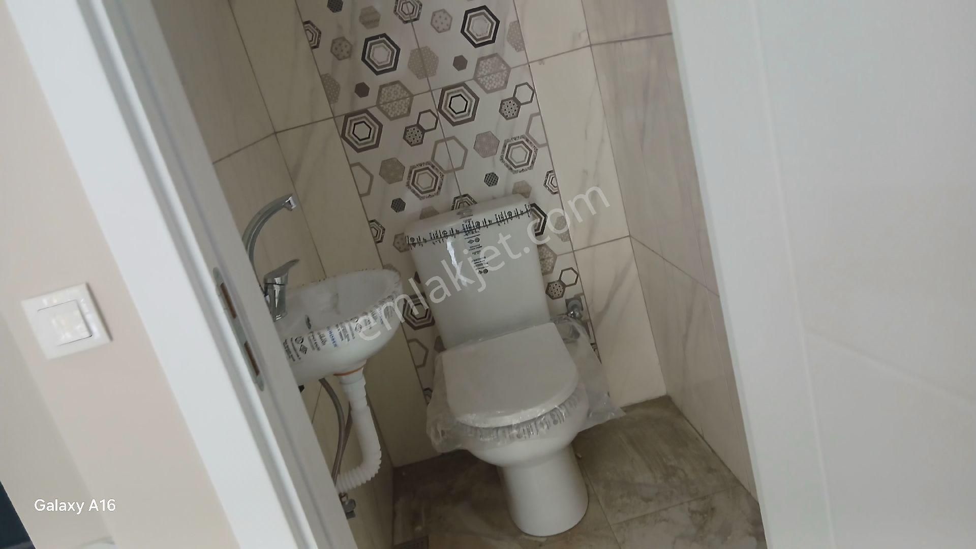 Kiralık İki Katlı Sıfır İş Yeri - Görsel 14