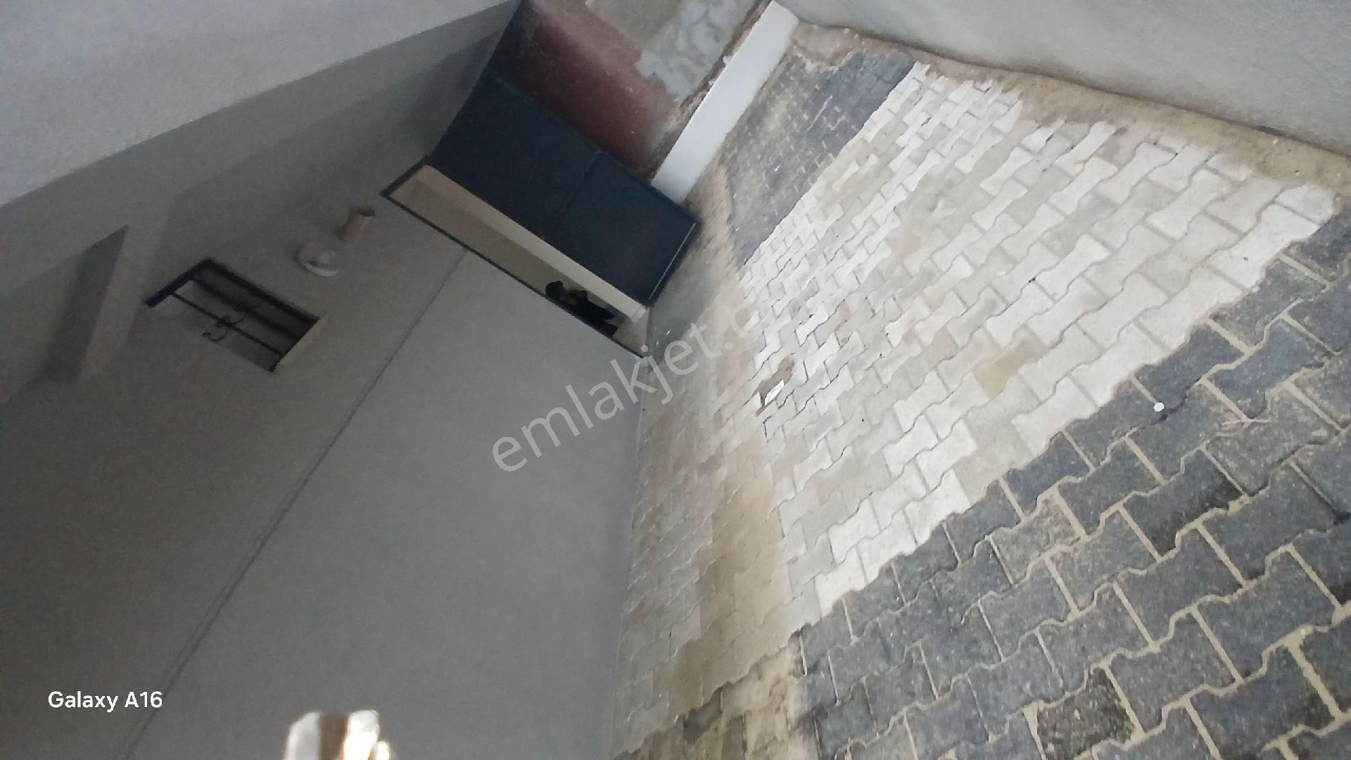 Kiralık İki Katlı Sıfır İş Yeri - Görsel 18