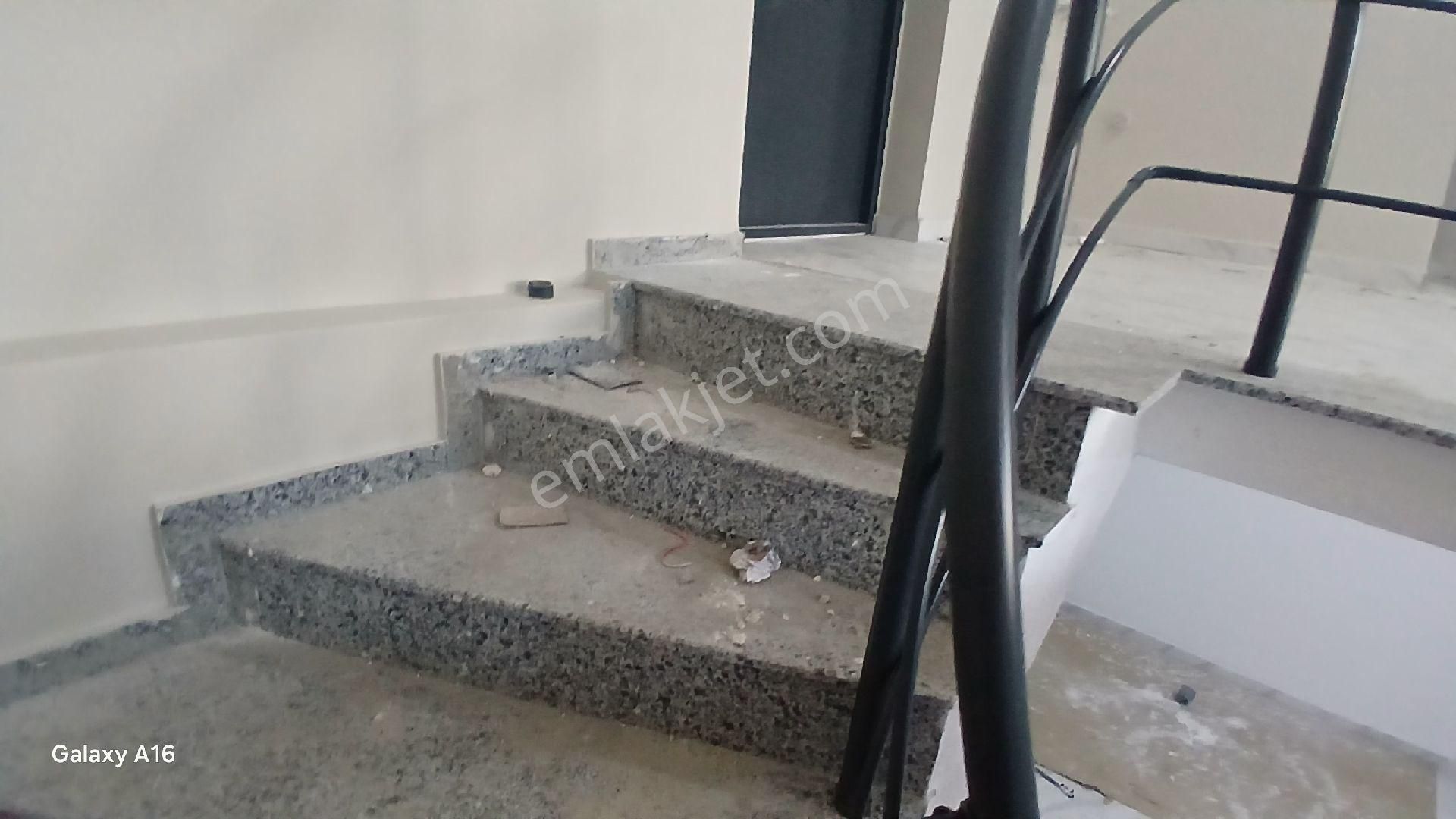 Kiralık İki Katlı Sıfır İş Yeri - Görsel 11